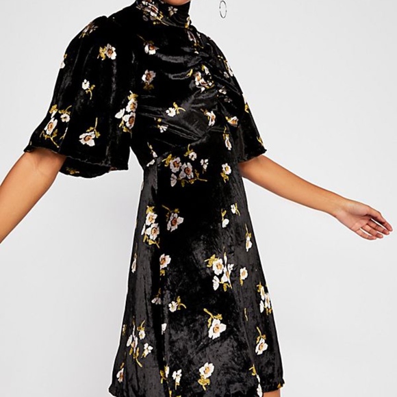 Free People Dresses & Skirts - SALE NWT FREE PEOPLE BE MY BABY VELVET MINIDRESS